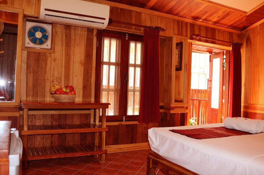 Apple Guesthouse Luang Prabang Exterior photo