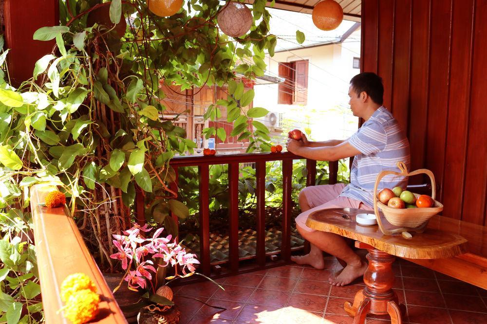 Apple Guesthouse Luang Prabang Exterior photo